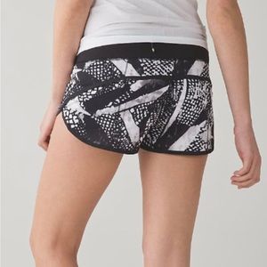 Lululemon Speed Short - Static Mist White Black